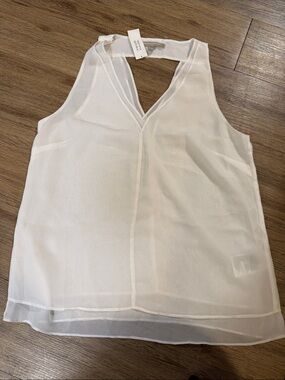 Banana Republic White Sleeveless V-Neck Chiffon Blouse Size M